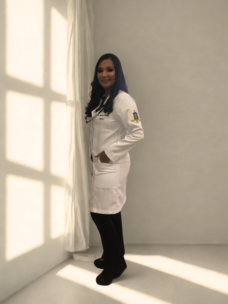 Dra. Rayane Botelho